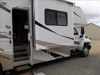 2007 Four Winds Dutchmen 33ft Super Diesel Class C Motorhome, Low 