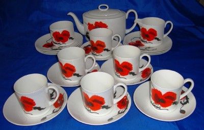 Wedgwood SUSIE COOPER CORNPOPPY Tea Set Corn Poppy  